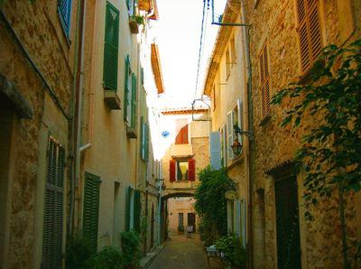 Les rallyes pédestres à la découverte du Vieil Antibes : Une idée de sortie ludique et instructive pour petits et grands !