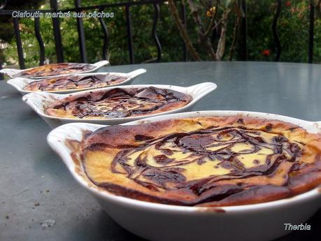 Clafoutis marbré aux pêches http://lh3.ggpht.com/_R_hDG-ur51A/TDeQalM5eLI/AAAAAAAAKxo/NyMrRWJtLdI/s800/IMG_2848.JPG