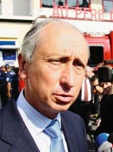 Philippe Courroye: le procureur de la 7ème compagnie quel_futur004.jpg