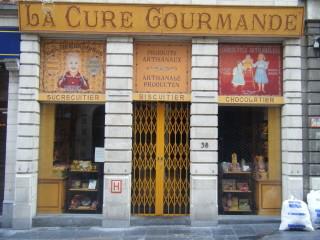 155 - Vitrine fort appétissante.JPG