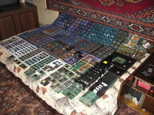 INSOLITE – Il a collectionné un nombre incroyables de processeurs