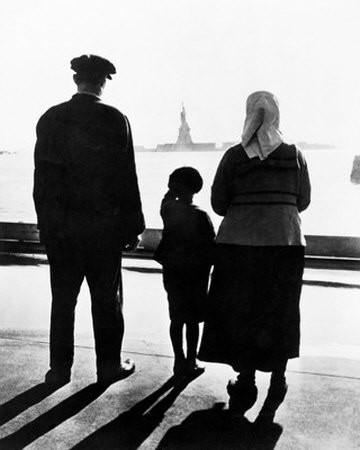 ellis-island-posters11252674815.jpg