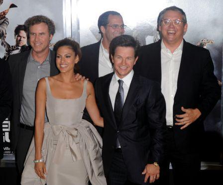 Mark_Wahlberg_Other_Guys_New_York_Premiere_SSAcrIOvsOgl.jpg