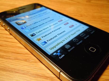 Apple corrige la faille utilisée par JailbreakMe