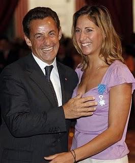 Nicolas Sarkozy....ça nous fera des vacances!