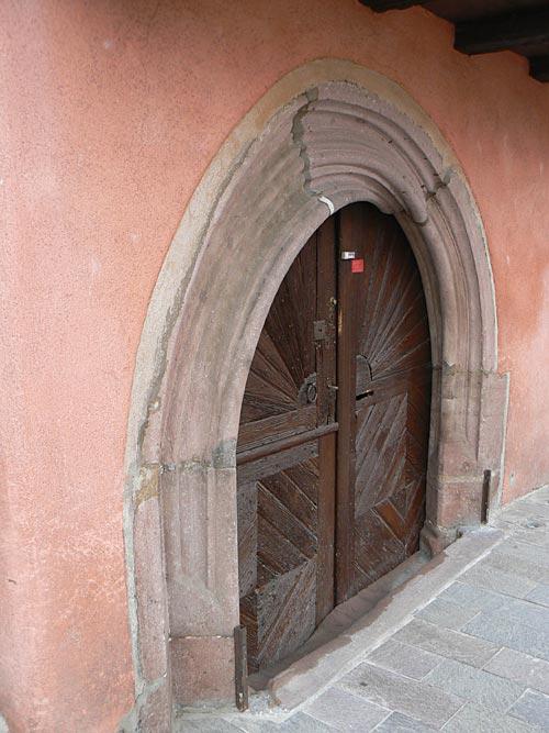 Une porte étonnante à Ribeauvillé (68)