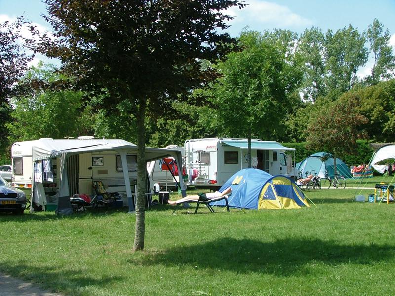 caravane-tente-camping