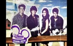 Camp Rock 2 : Le Face à Face - les Frères Jonas et Demi Lovato - Disney Channel