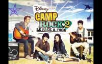Camp Rock 2 : Le Face à Face - les Frères Jonas et Demi Lovato - Image couleur