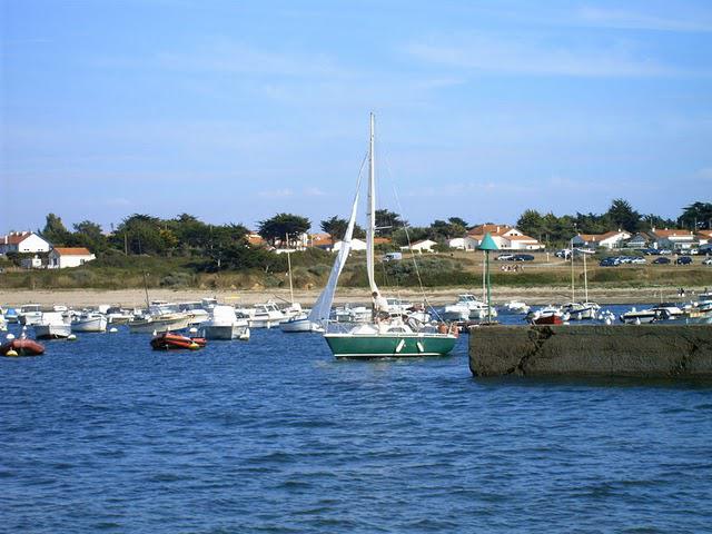 j'ai la télé, les deux  chaînes et la couleur...