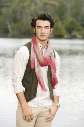 Kevin Jonas dans Camp Rock 2 Le Face à Face