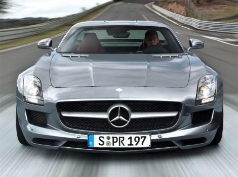 Flashé à 290 km/h en Suisse : amende record de 726 000 euros