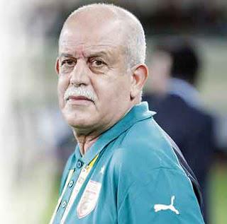 Il a pris la décision de disputer les éliminatoires de la CAN-2012 à Blida : La dérobade de Saâdane