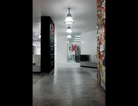 facebook bureaux locaux 13 550x423 Découvrez les locaux de Facebook en 26 photos