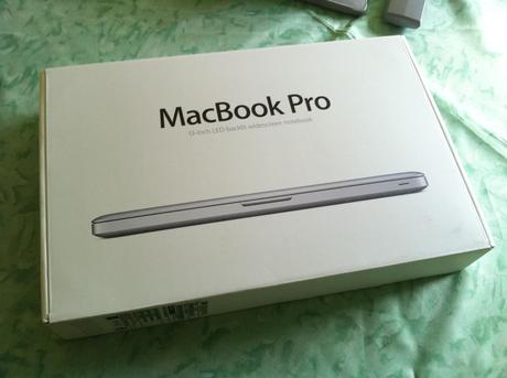 IMG 0055 Unboxing : Macbook Pro 13 pouces (mi 2010)