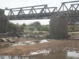 Ngaoundéré :Un taxi se noie sous un pont