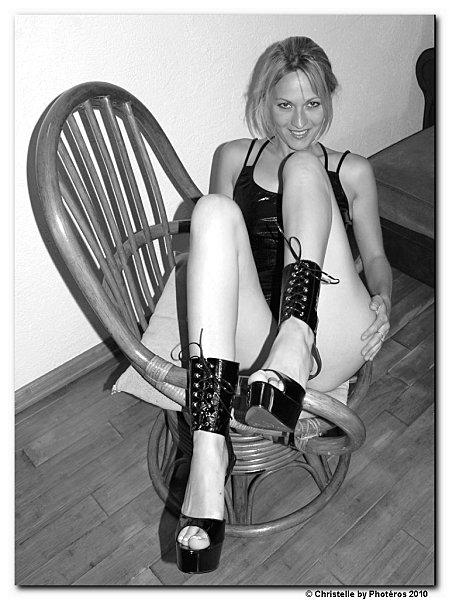 Christelle-Gio Hel-N&B-003