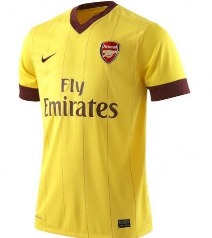 arsenal maillots 2011 1 Nouveau maillot saison 2010 2011 de Arsenal