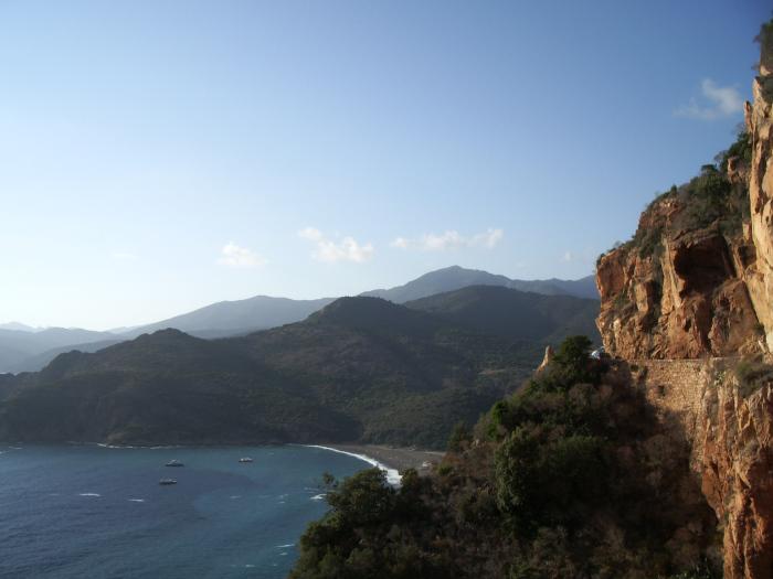 Vacances en Corse : la vie est une fête