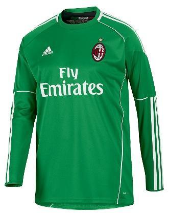 ac milan maillot 2011 3 Nouveau maillot saison 2010 2011 de l’AC Milan