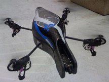AR.Drone pilotable via l'iPhone, c'est pour demain...