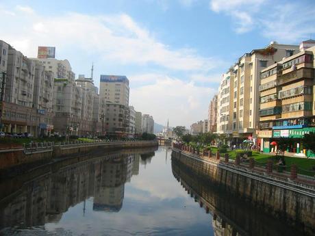 Canal dans Kunming