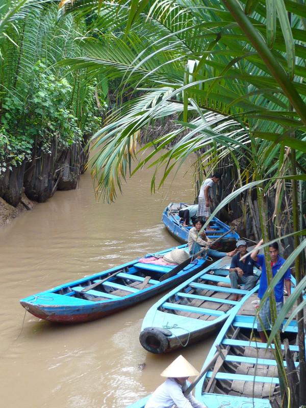   Trois savoyards au Viêt Nàm !!