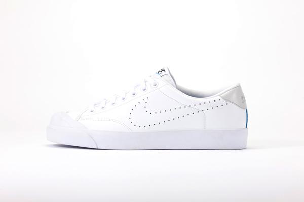 FRAGMENT DESIGN X NIKE SPORTSWEAR AIR ZOOM ALL COURT PREMIUM