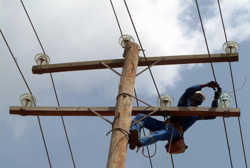 Electricité : Aes-Sonel et l’Arsel se penchent sur le plafonnement des revenus  