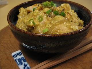 Recette simple et facile du Oyako-don (bol de riz oeuf-poulet)