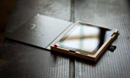 the-case-ipad-1 Image the case ipad 1 550x330 The Little Black Book & The Case