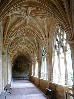 L'abbaye de Cadouin, son cloitre gothique et son festival Bach