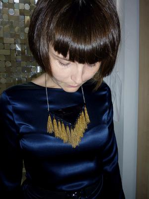 Stéphanie Lotgering: la poupée 50's glacée d'élégance.