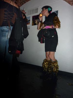 La soeurette qui fait aussi bouger ton corps.