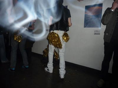 La soeurette qui fait aussi bouger ton corps.