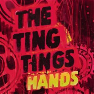 Avec « Hands », les Ting Tings reviennent à la mode… de la dance des années 90 !