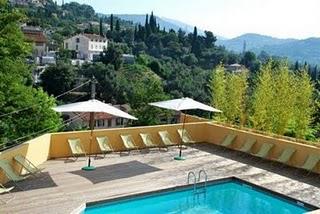 Promo dernière minute du jour : 219€/semaine la location  à Grasse en Provence-Alpes-Côte d'Azur pour 2 personnes, août 2010