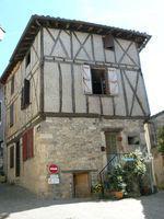 Castelnau-de-Montmirail, bijou historique (Tarn)