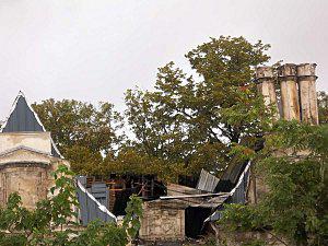 Chateau-apres-l-incendie-2.JPG