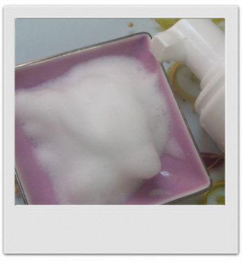 Mousse nettoyante visage à la figue et à la vitamine C - recette de cosmétique maison avec MaCosmetoPerso