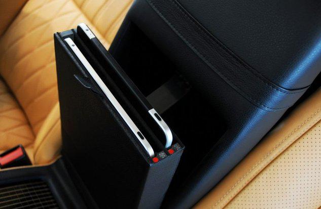 Mercedez sort une Apple iCar