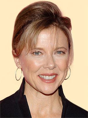 http://img2.timeinc.net/people/i/2007/specials/beauties07/everyage/annette_bening.jpg