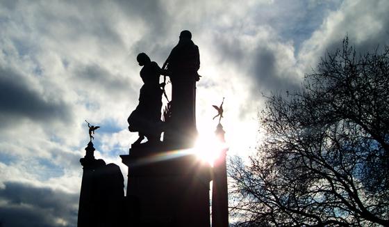 Tiens-moi dans ta main inconnue (Pär Lagerkvist)