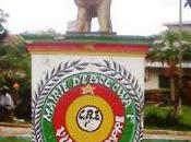 Ebolowa Comice prépare dans bricole