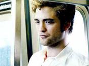 Robert Pattinson sera fils d'une star dans film
