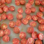Préparation des tomates confites