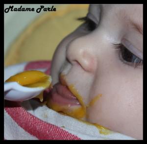 Premier jour de diversification alimentaire: purée de carottes