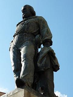 Pise 4/5 (les madones et le guerrier)