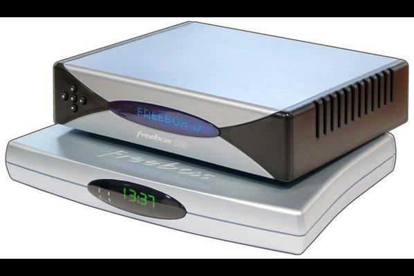 Photo : Freebox 5 et Freebox HD