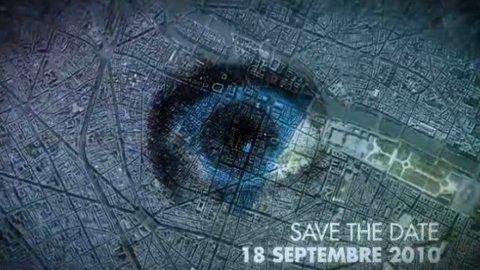 L'oeil Mystère ... il envahit Paris